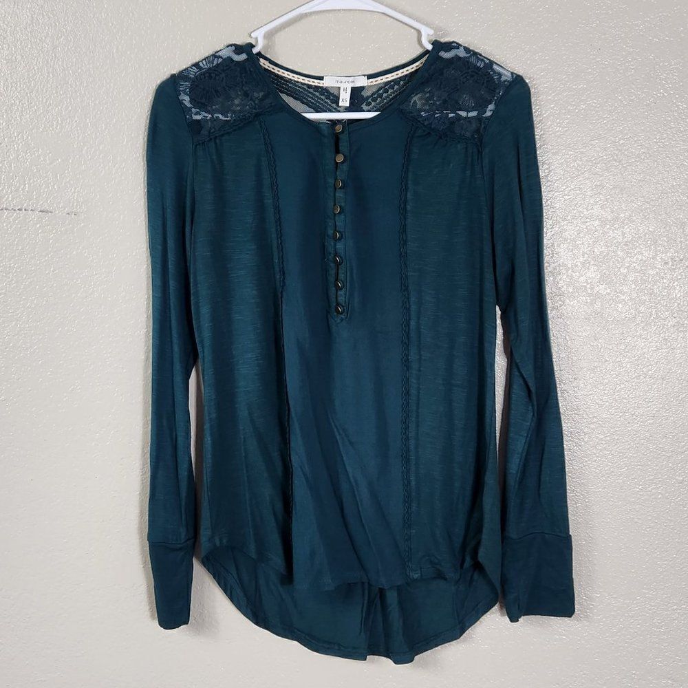 Maurices Top Long Sleeve Size XS EUC Green Lace